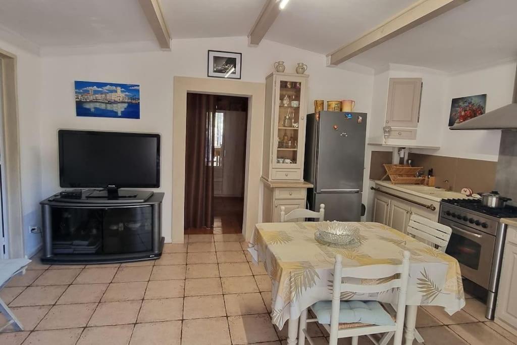 Maisonnette Chez L'Habitant La Ciotat Eksteriør billede